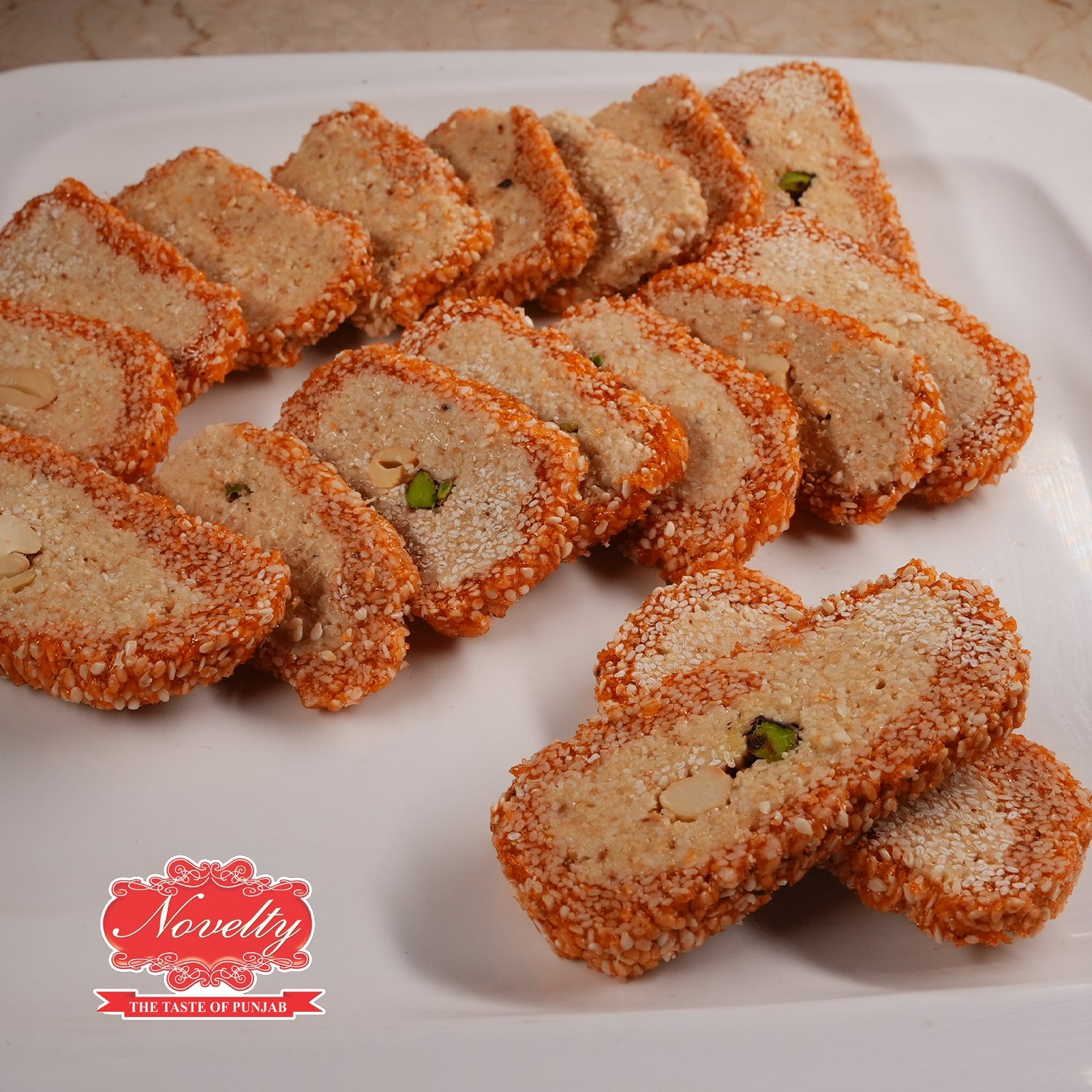 PINEAPPLE DRY FRUIT GACHAK